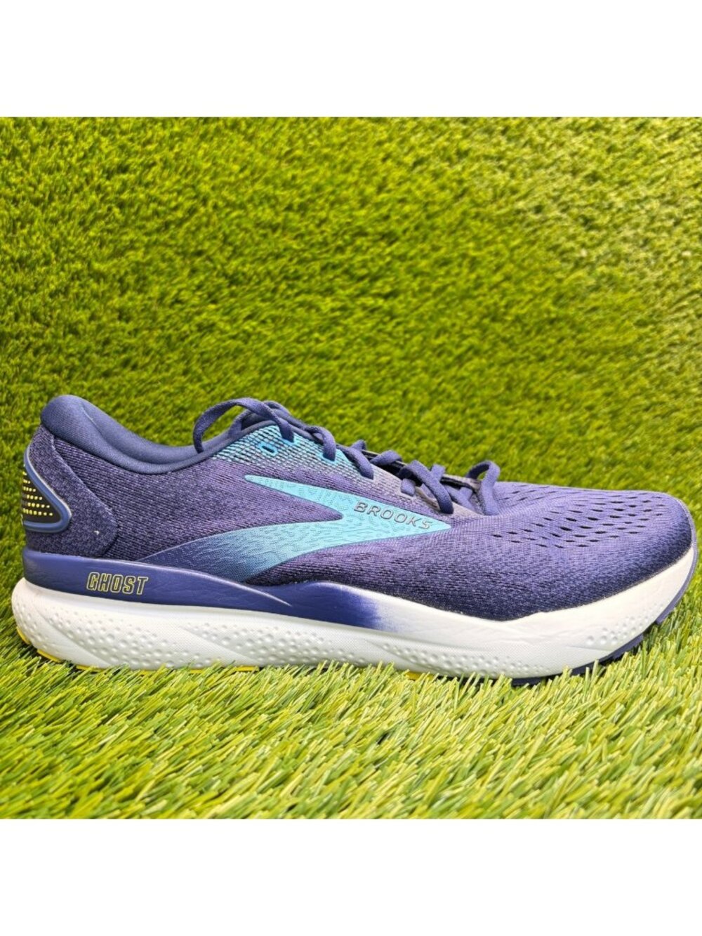 Brooks Ghost 16 Mens Size 11.5 Blue Athletic Running Walking Shoes Sneakers